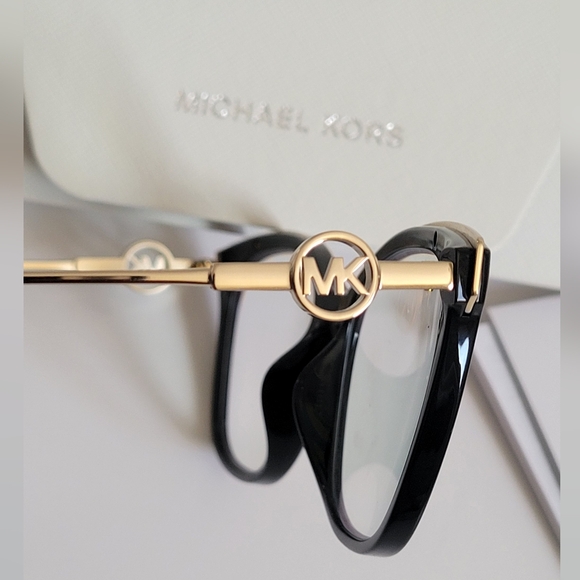 Michael Kors Black Eyeglasses, Gold Tone Hardware, Original Case - Picture 3 of 8
